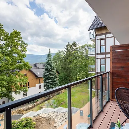 Apart Invest Green Park Resort B14-z dostępem do strefy spa Apartament