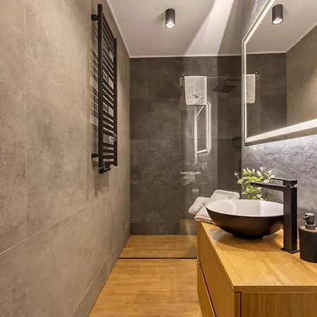 Apart Invest Green Park Resort B14-z dostępem do strefy spa Apartament *
